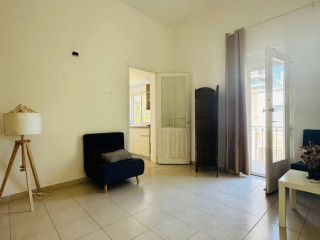 svetlaia-2-x-kom-kvartira-v-centre-xaify